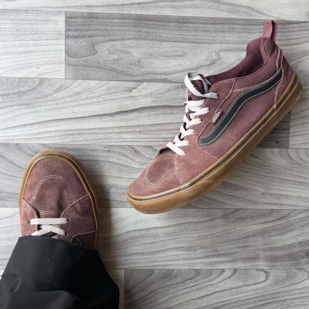 Vans Burgundy Suede Skate Shoes Size 11.5